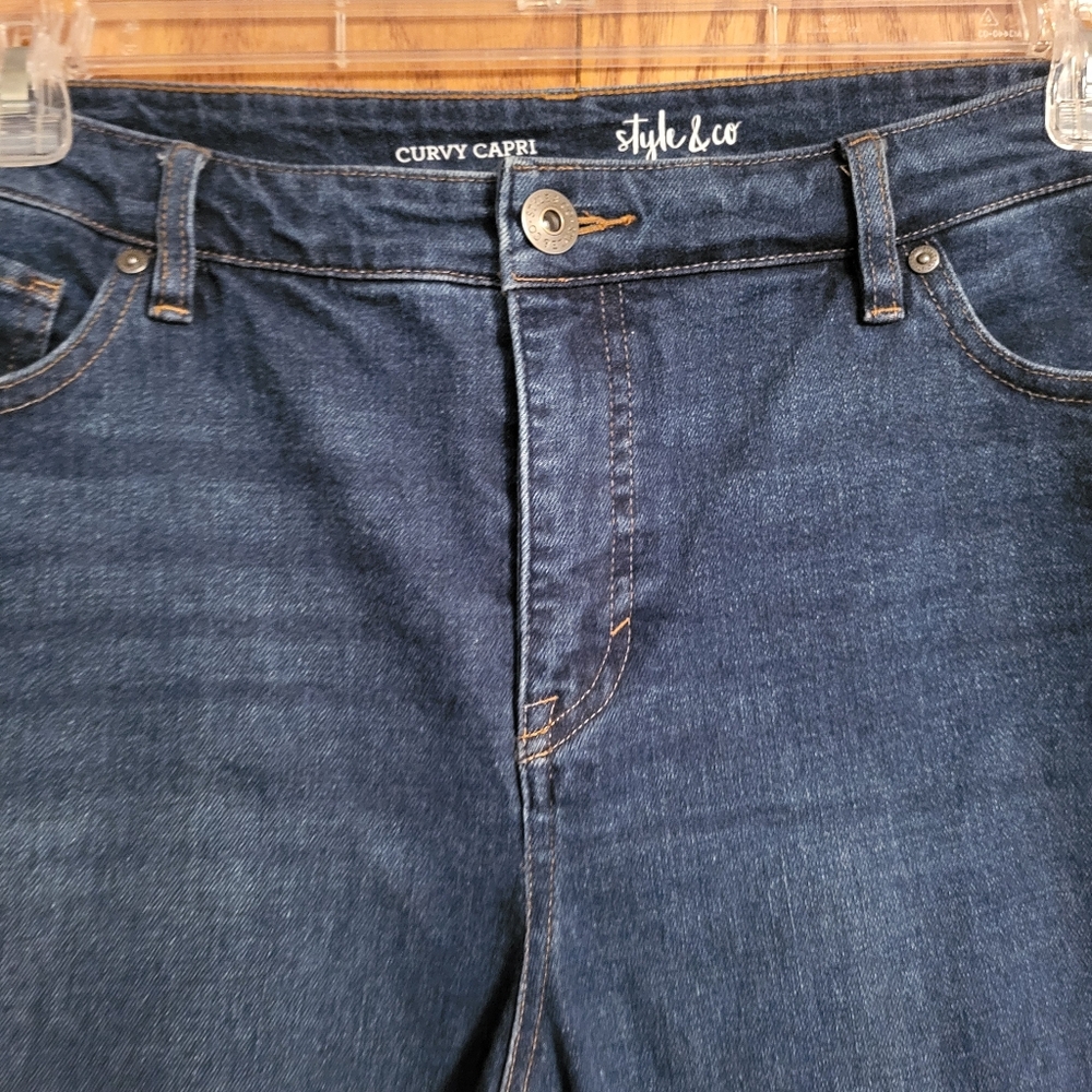 Style & Co Jean Curvy Capri Size 14 - Picture 3 of 9